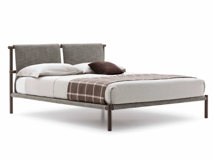 JETTY 2 - Metal double bed with upholstered headboard _ Alf DaFrè